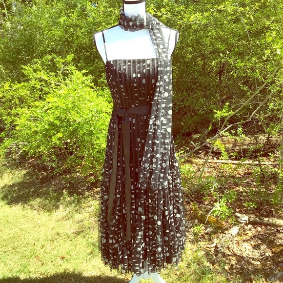 JS Collection Black Fit Flare Cocktail Dress Size 8 - Picture 3 of 10